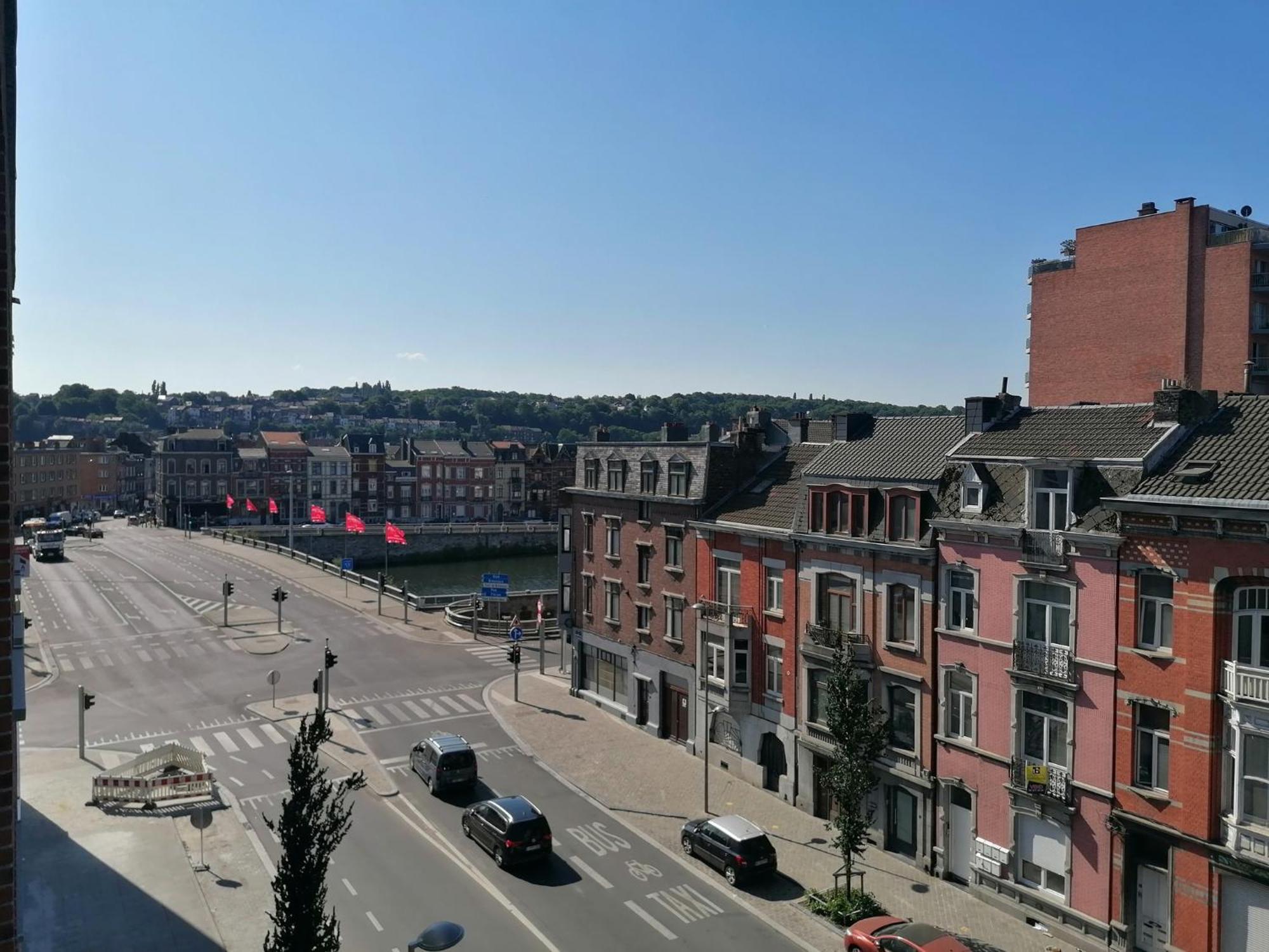 Superbe Appartement Neuf Et Moderne A Liège Exterior foto